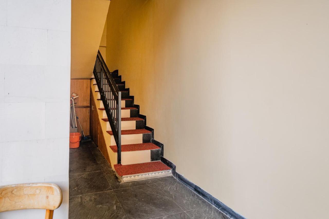 Guesthouse Cempaka Putih Семиньяк Экстерьер фото